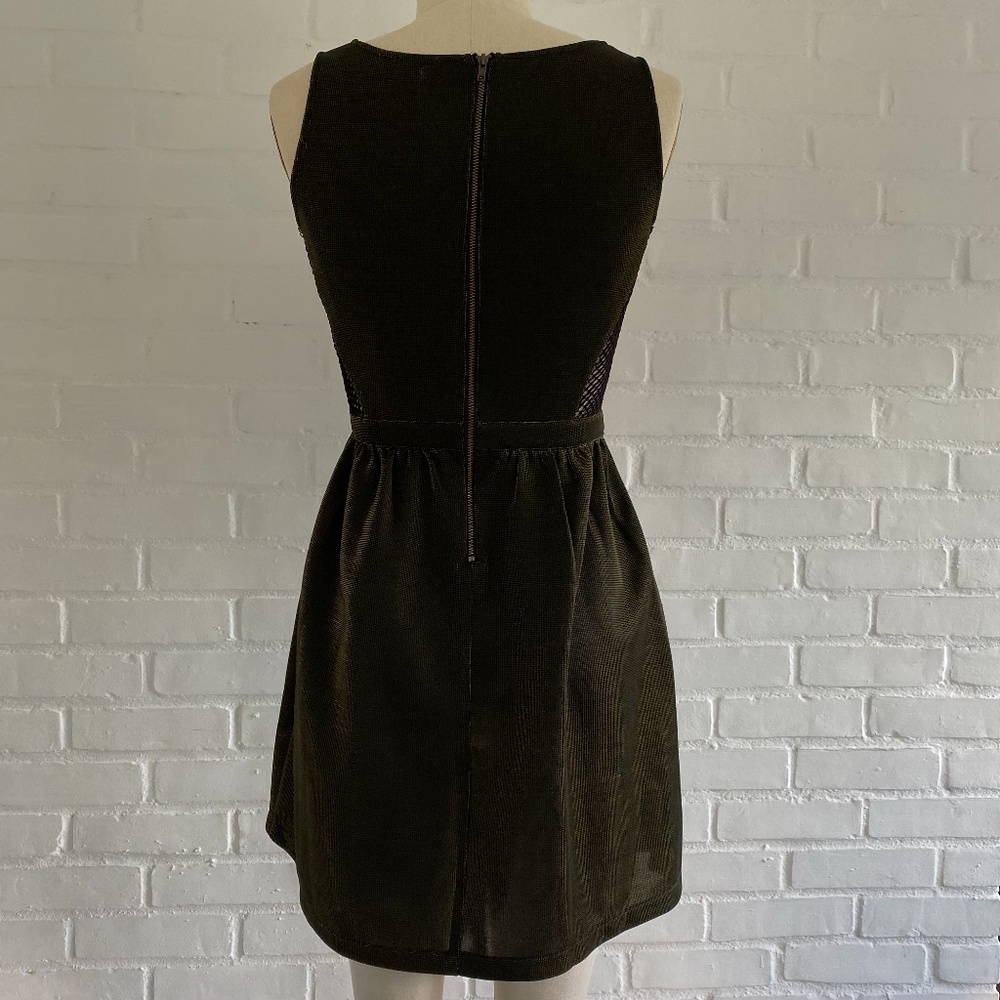 Sparkle & Fade Dress - Picture 2 of 7